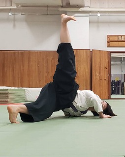 捻体半月当て