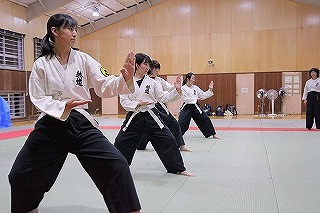 技1